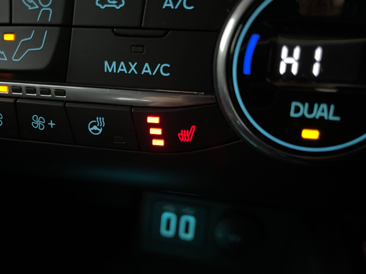 Used Ford Focus 2021 for sale - 76682137: Photo 21