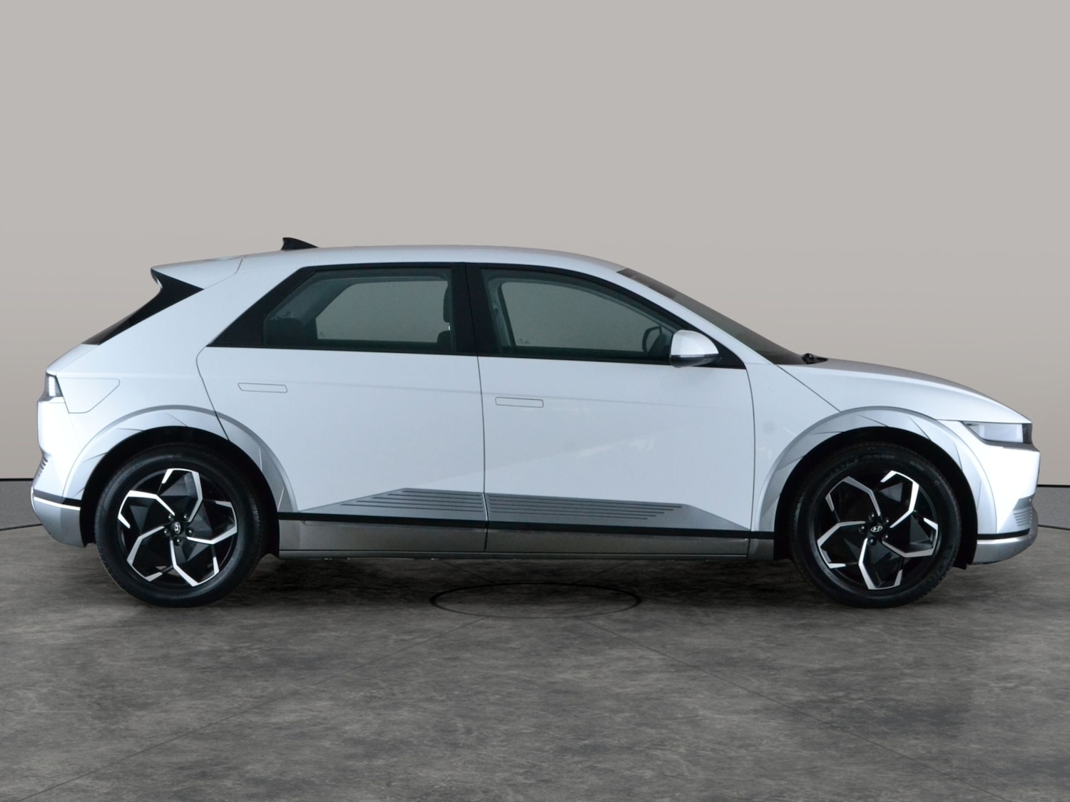 Used Hyundai IONIQ 5 2024 for sale - 77743975: Photo 8