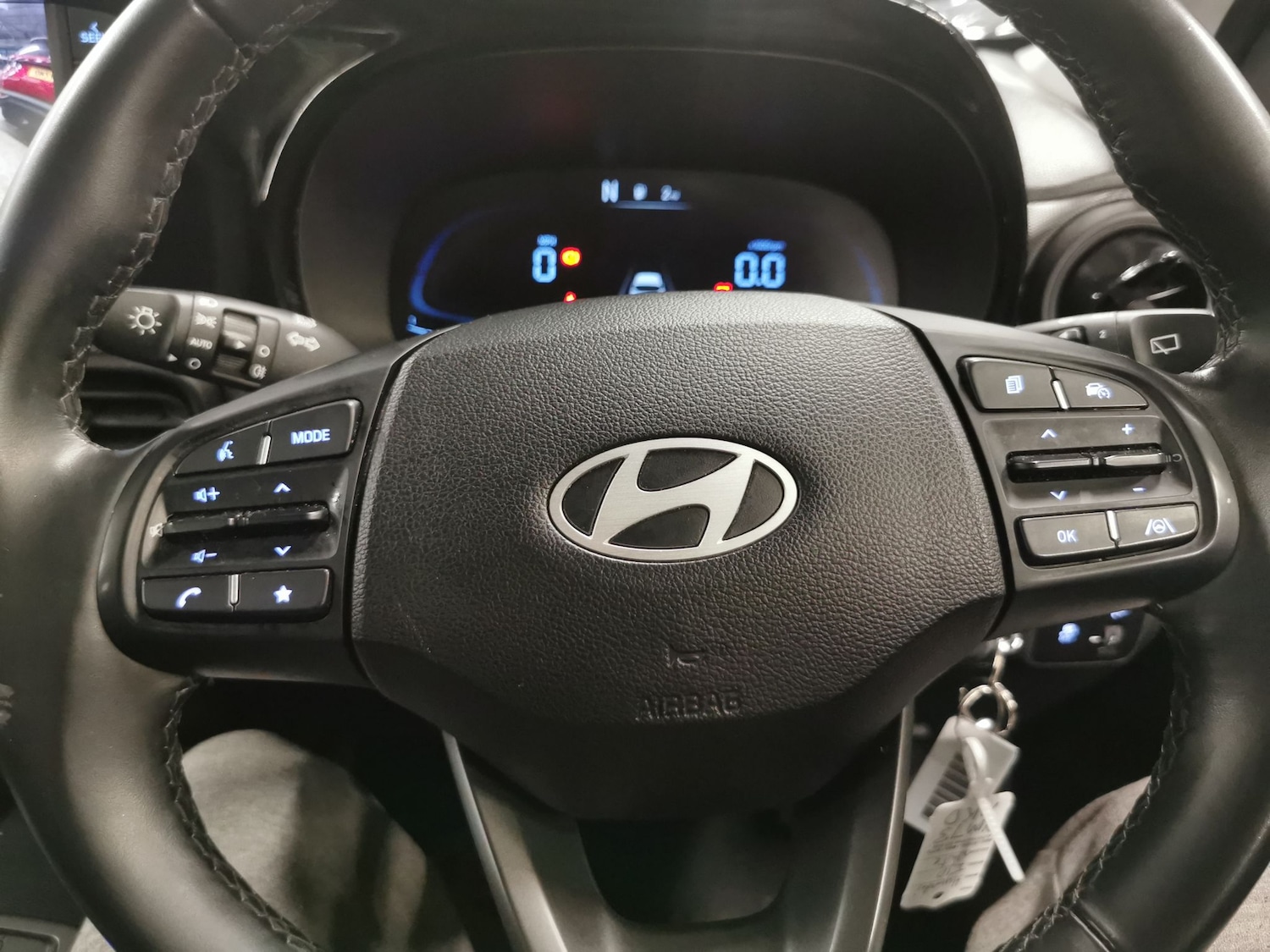 Used Hyundai i10 2023 for sale - 77502369: Photo 14