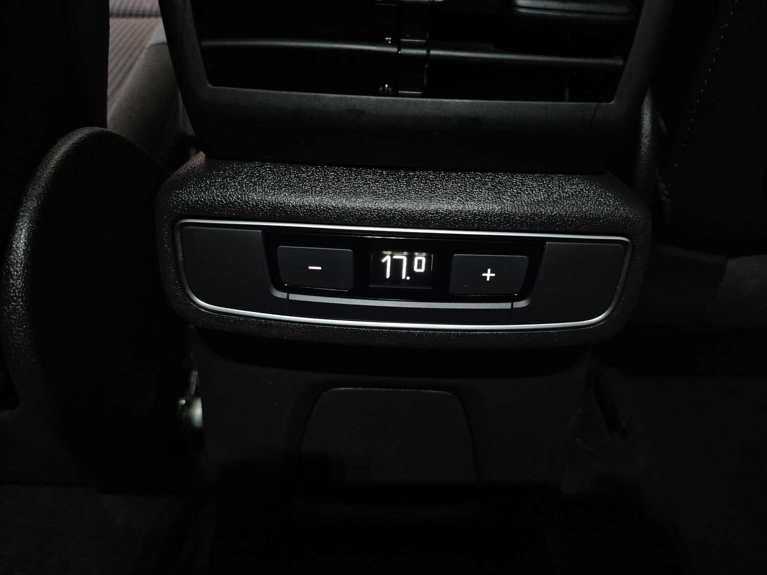 Used Audi Q4 e-tron 2023 for sale - 78140004: Photo 16