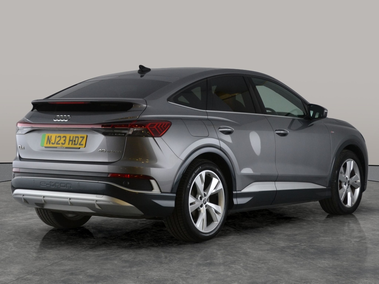 Used Audi Q4 e-tron 2023 for sale - 78140004: Photo 9