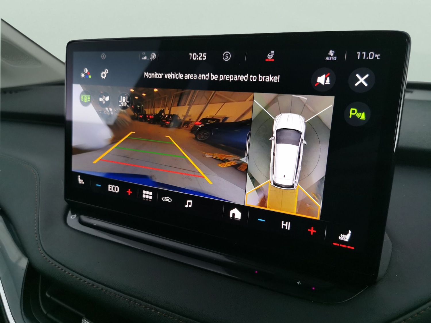 Used Skoda Enyaq 2022 for sale - 77337319: Photo 5