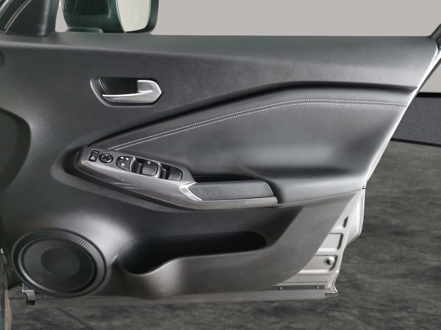 Used Nissan Juke 2023 for sale - 78095599: Photo 29