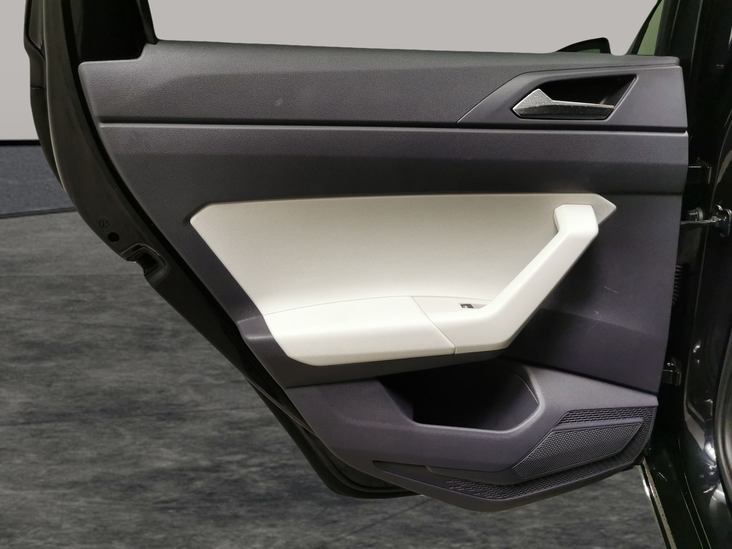 Used Volkswagen Polo 2018 for sale - 77980671: Photo 28