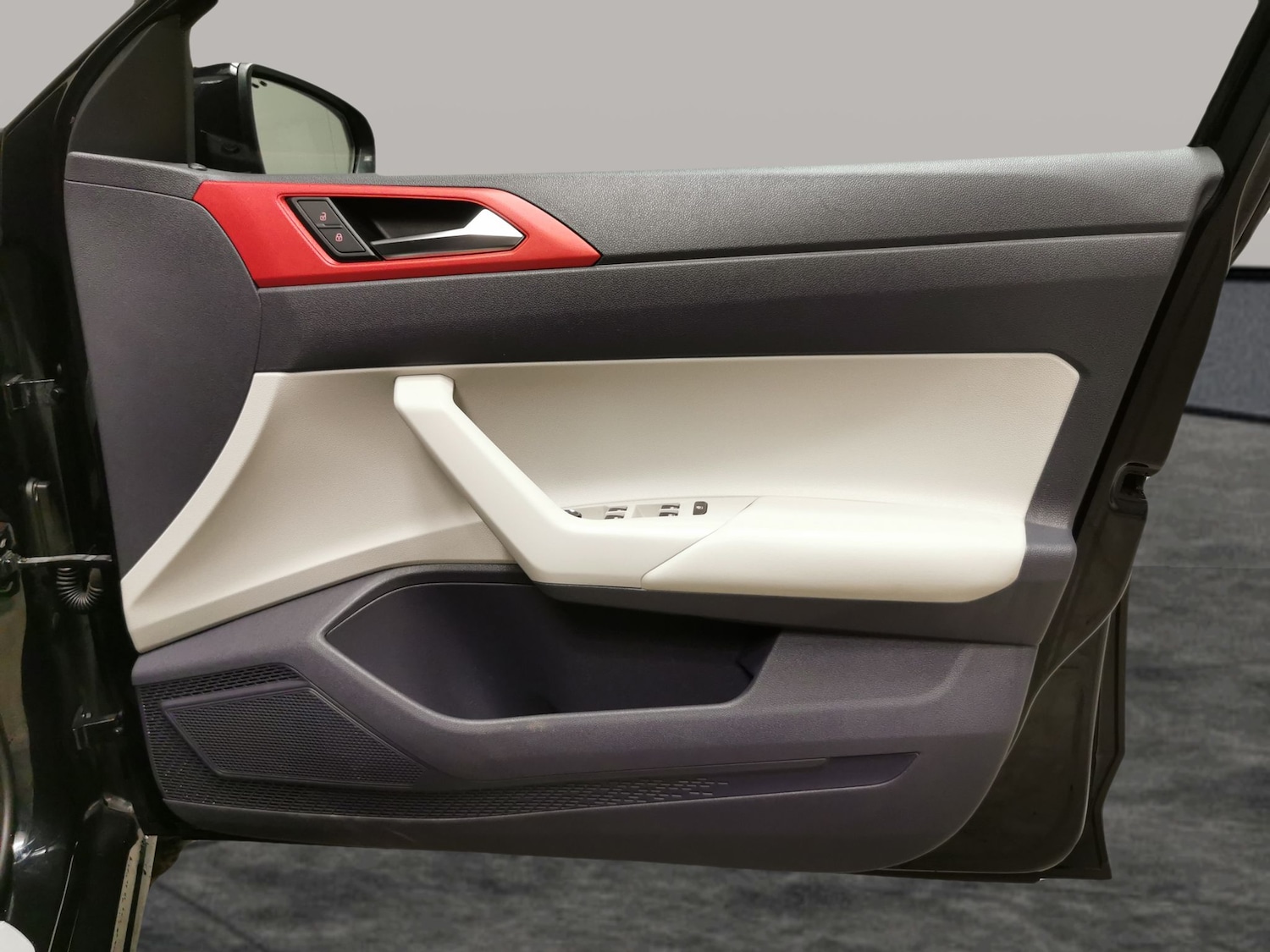 Used Volkswagen Polo 2018 for sale - 77980671: Photo 30