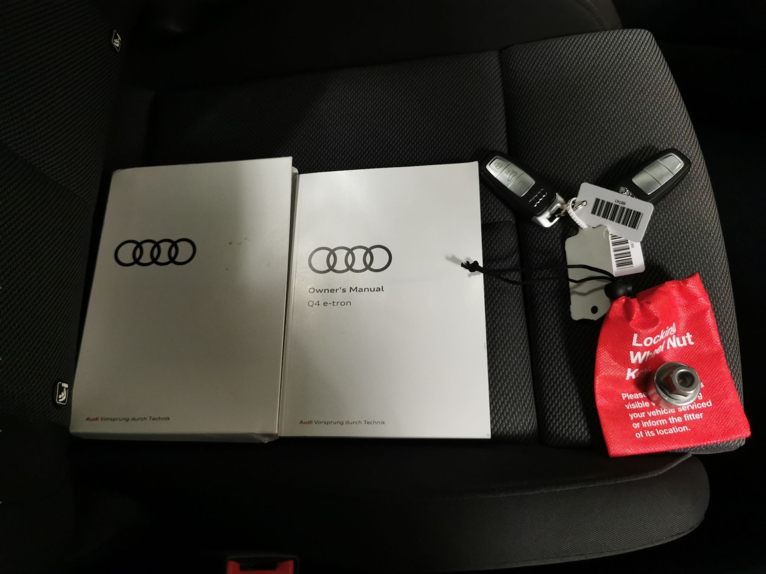 Used Audi Q4 e-tron 2023 for sale - 77797267: Photo 32