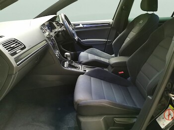 Used Volkswagen Golf 2020 for sale - 76598051: Photo