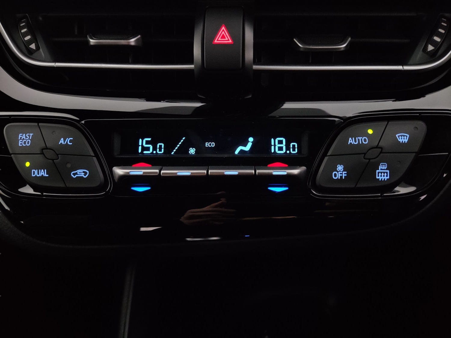 Used Toyota C-HR 2022 for sale - 77980729: Photo 17