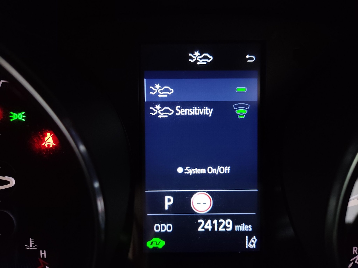 Used Toyota C-HR 2022 for sale - 77980729: Photo 19