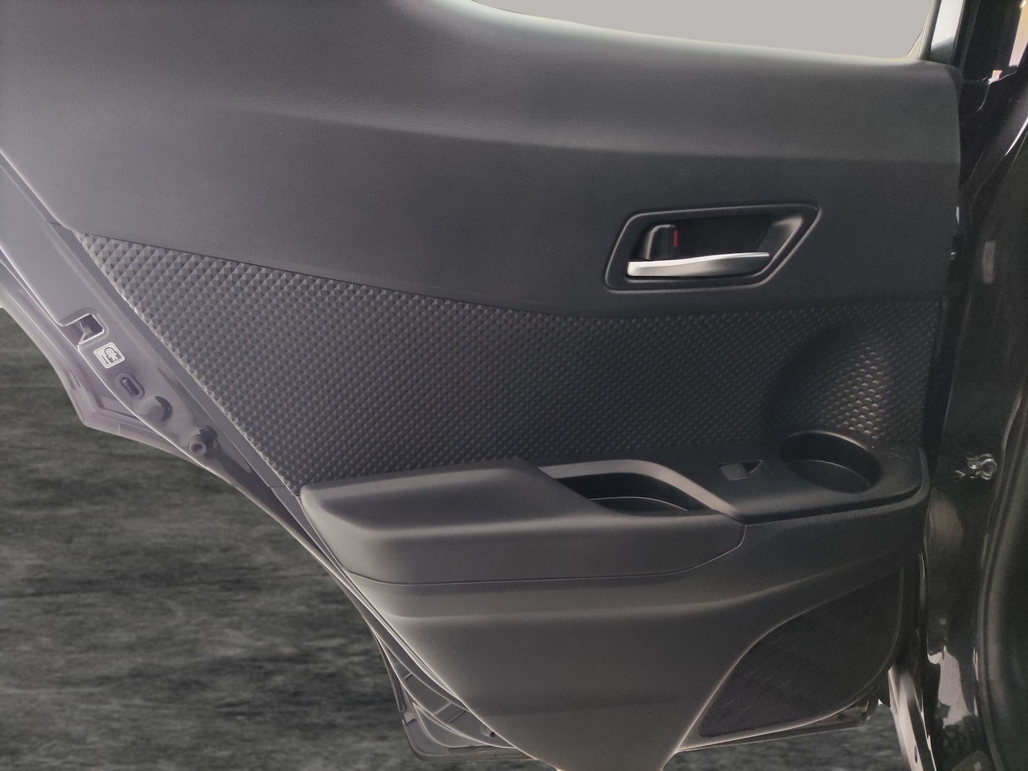 Used Toyota C-HR 2022 for sale - 77980729: Photo 25