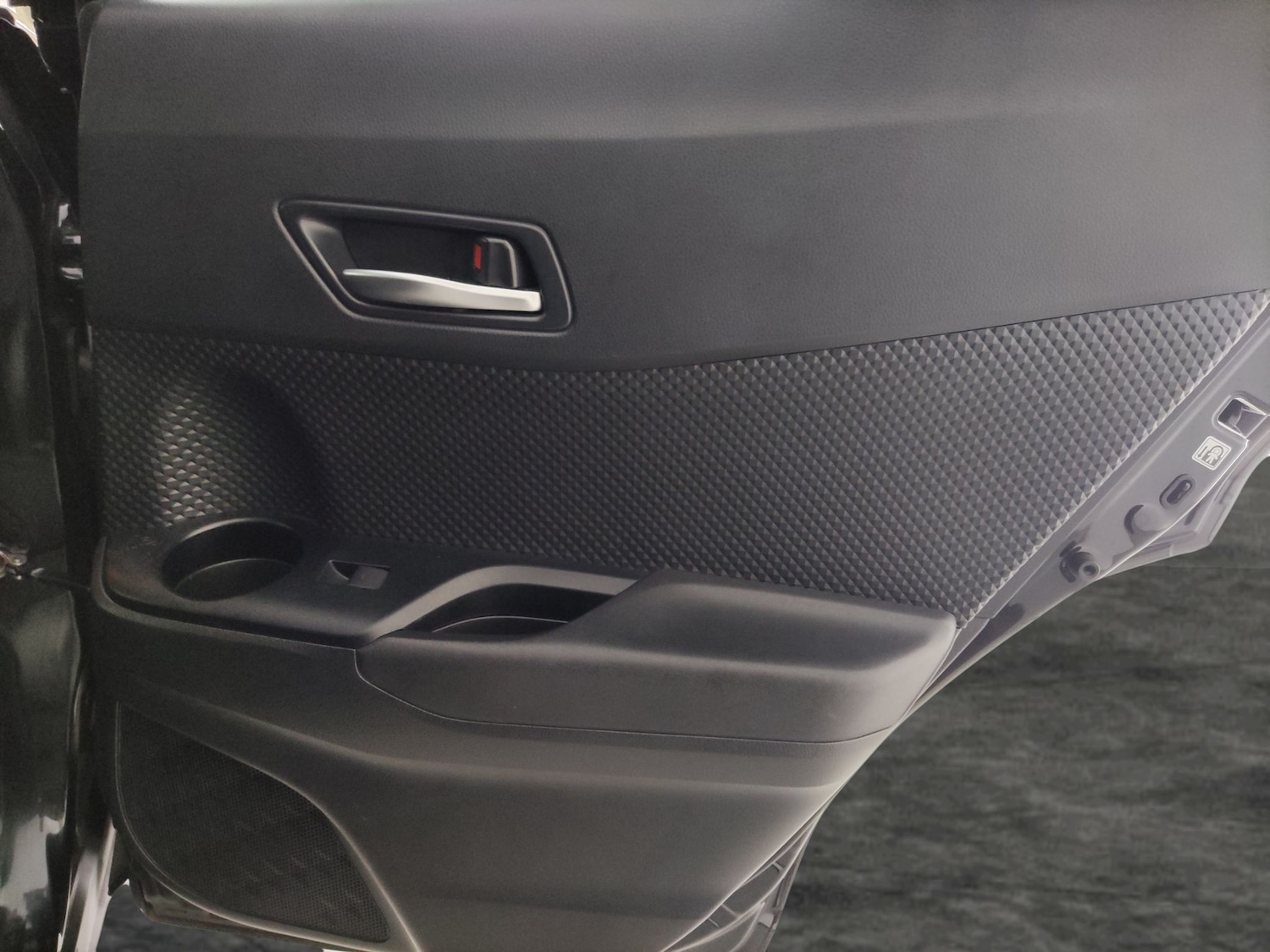 Used Toyota C-HR 2022 for sale - 77980729: Photo 26