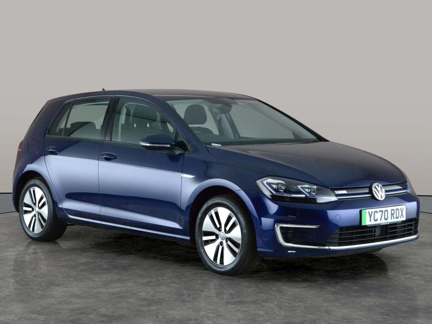 Used Volkswagen Golf 2020 for sale - 77743296: Photo 8