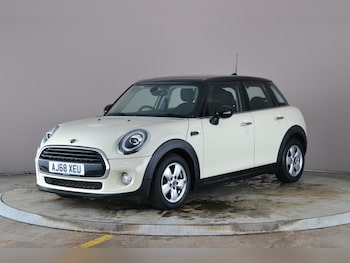 Used MINI Hatch 2019 for sale - 77519607: Photo