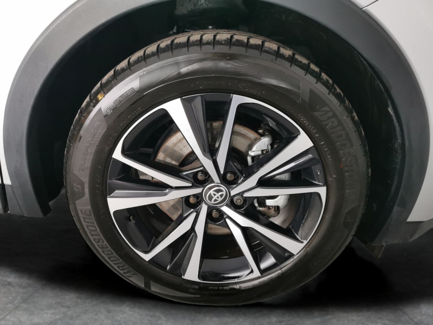 Used Toyota C-HR for sale - 77311162: Photo 24