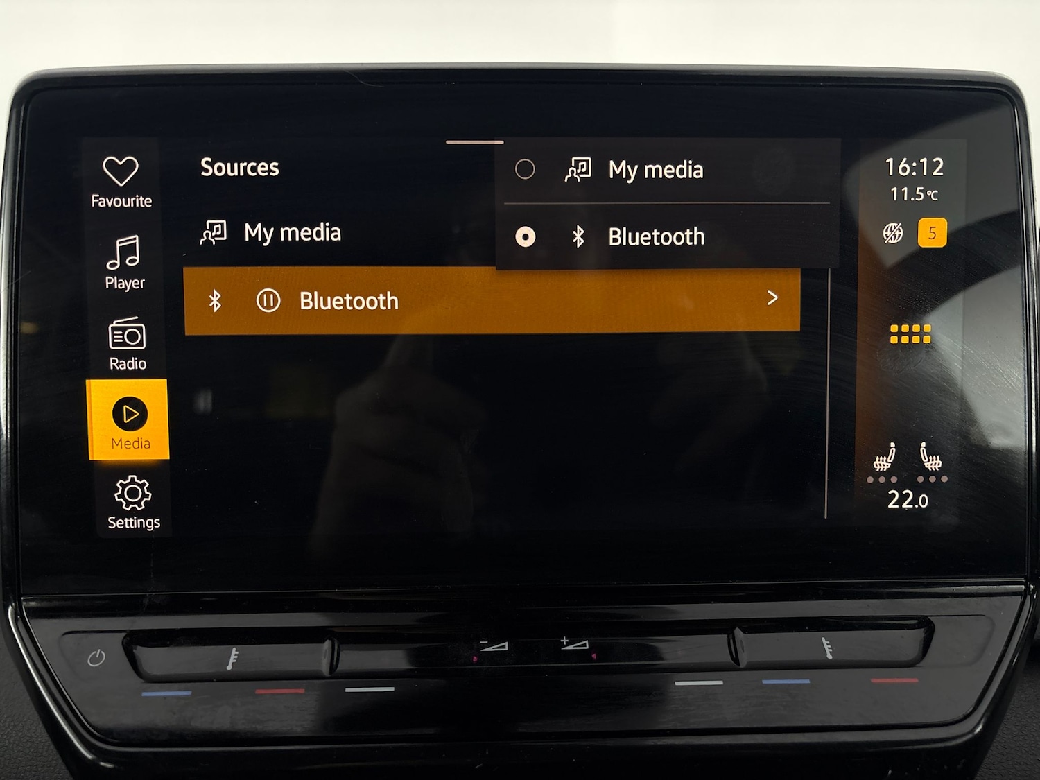 Used Volkswagen ID.3 2023 for sale - 76859759: Photo 15