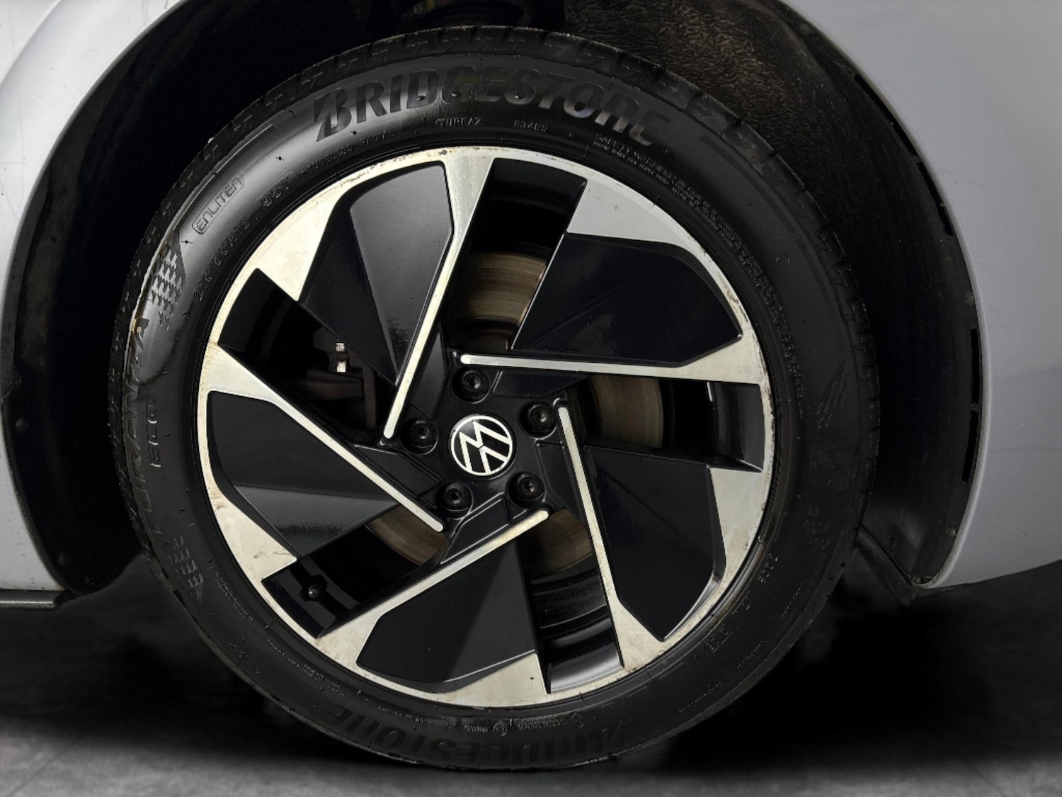 Used Volkswagen ID.3 2023 for sale - 76859759: Photo 24