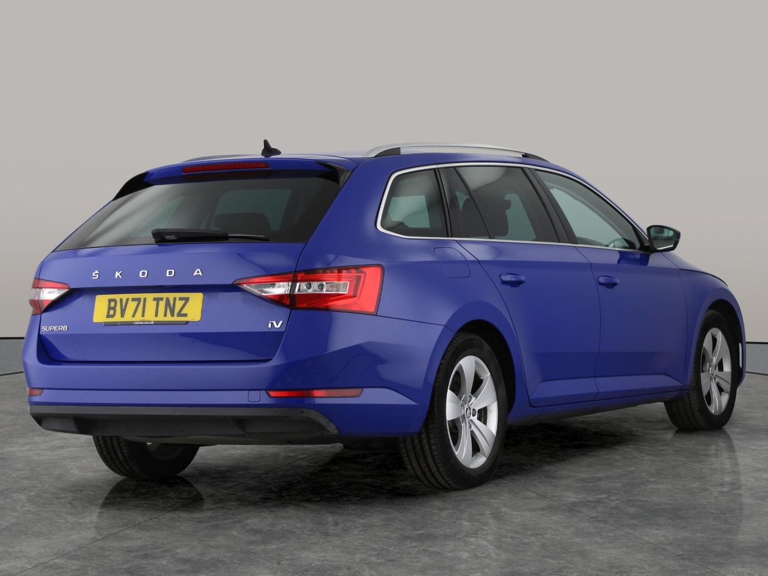 Used Skoda Superb 2021 for sale - 76892653: Photo 9