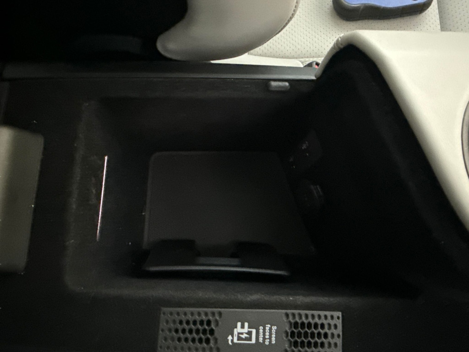 Used Porsche Taycan 2023 for sale - 77903717: Photo 30