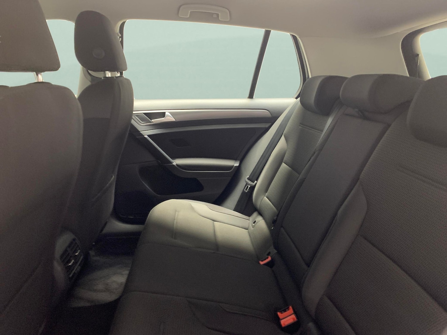 Used Volkswagen Golf 2020 for sale - 77381373: Photo 19