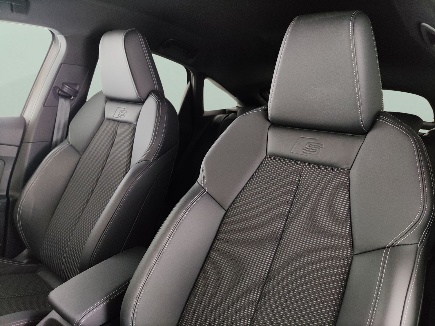 Used Audi Q4 e-tron 2023 for sale - 78199719: Photo 14