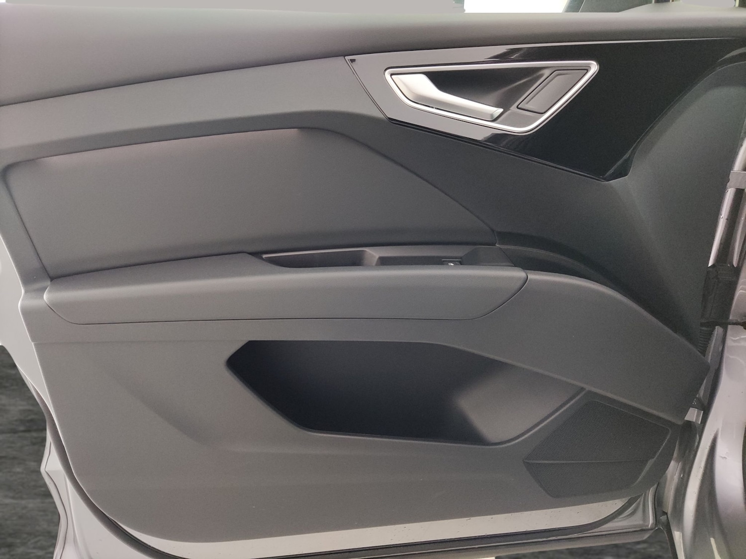 Used Audi Q4 e-tron 2023 for sale - 78199719: Photo 32