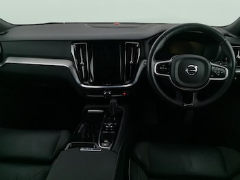 Used Volvo V60 2021 for sale - 76862068: Photo