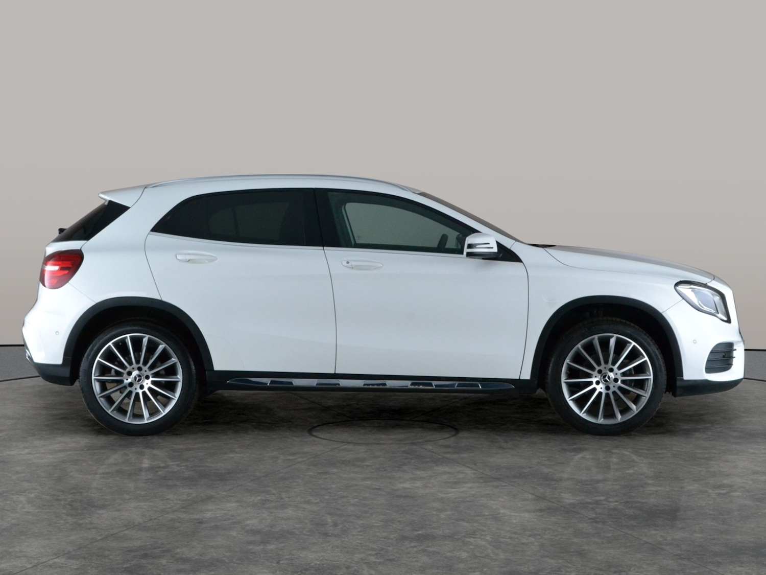 Used Mercedes-Benz GLA 2019 for sale - 78122665: Photo 10