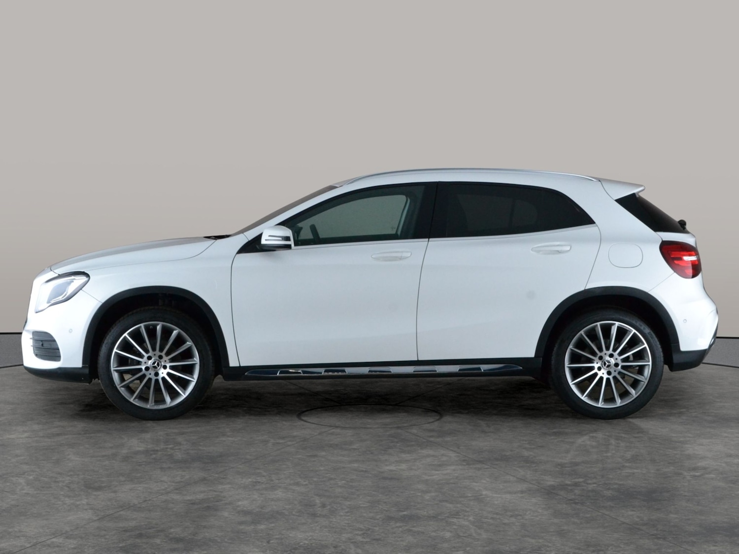 Used Mercedes-Benz GLA 2019 for sale - 78122665: Photo 14