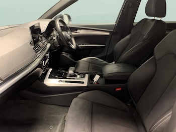 Used Audi Q5 2023 for sale - 79040211: Photo