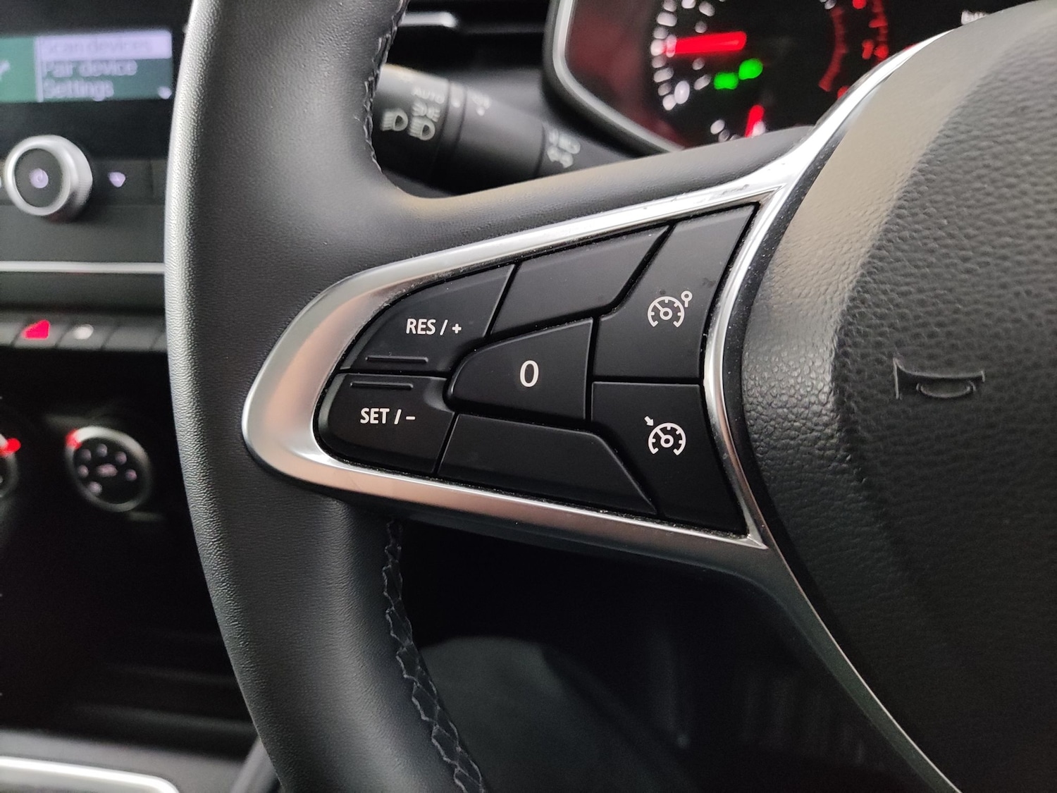 Used Renault Clio 2021 for sale - 78180718: Photo 17