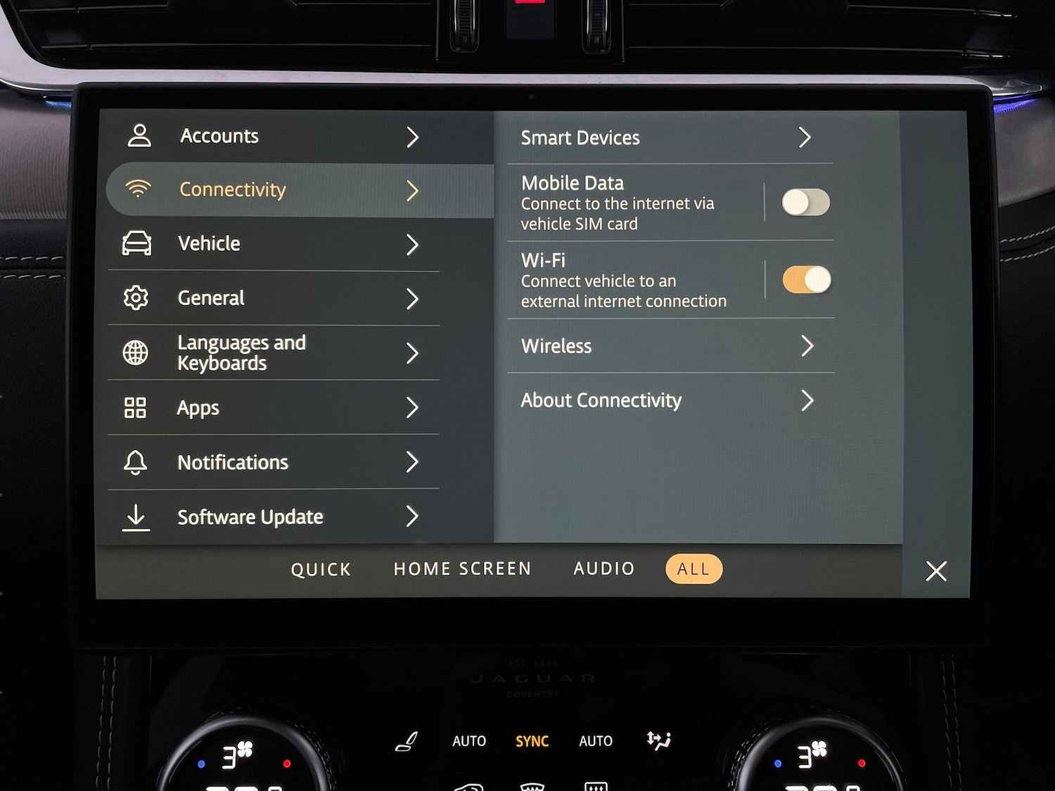 Used Jaguar F-Pace 2023 for sale - 76696836: Photo 20