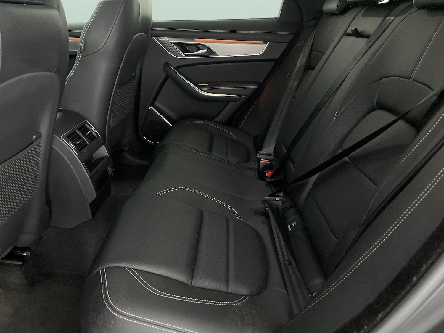 Used Jaguar F-Pace 2023 for sale - 76696836: Photo 37