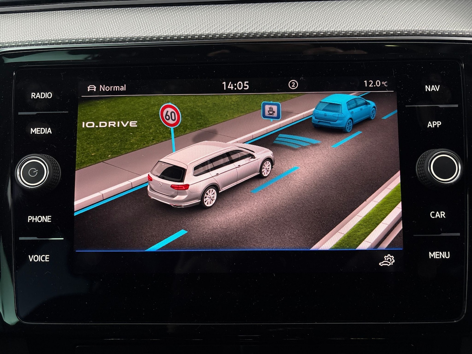 Used Volkswagen Passat 2023 for sale - 76835236: Photo 16