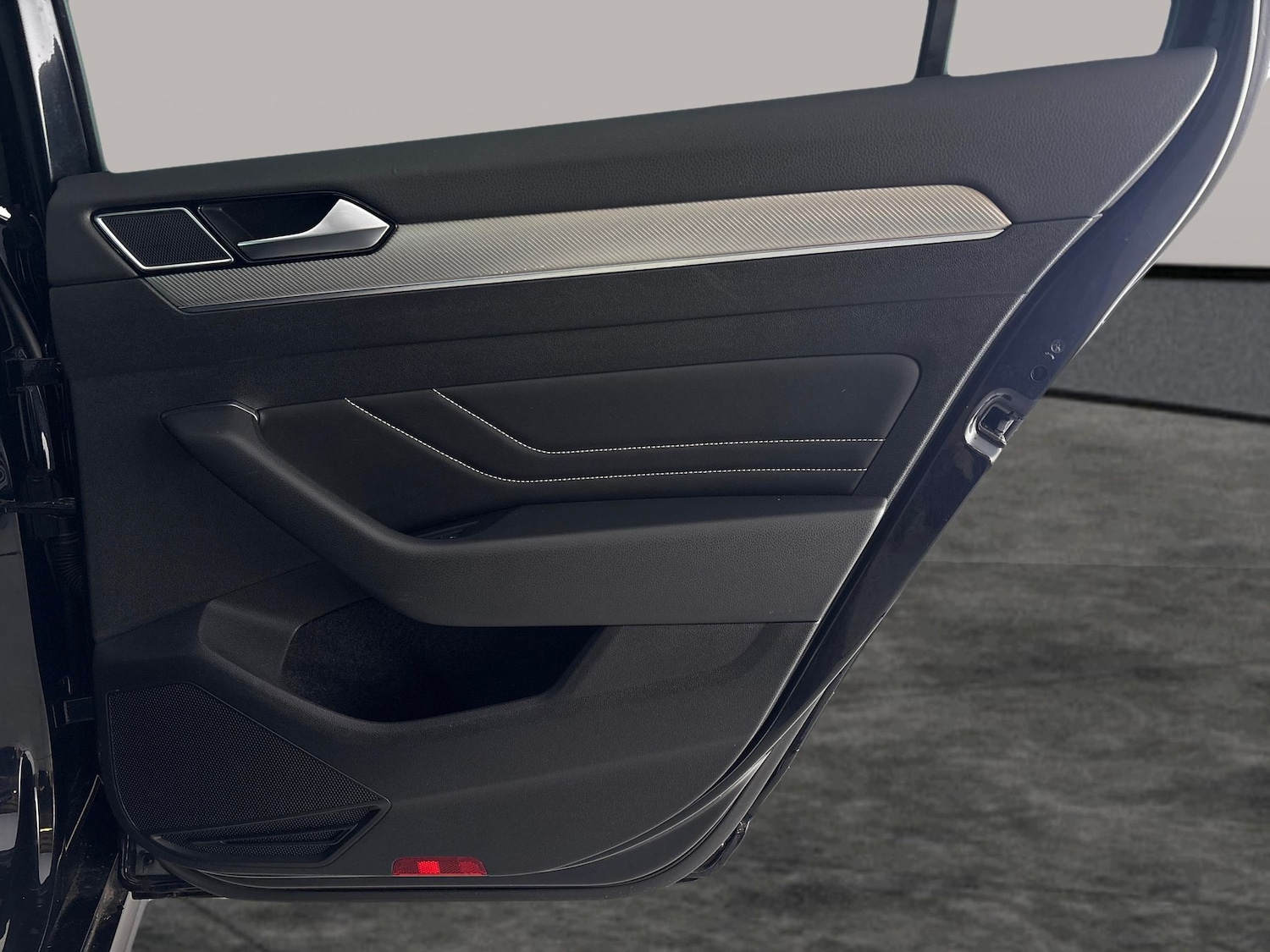 Used Volkswagen Passat 2023 for sale - 76835236: Photo 35