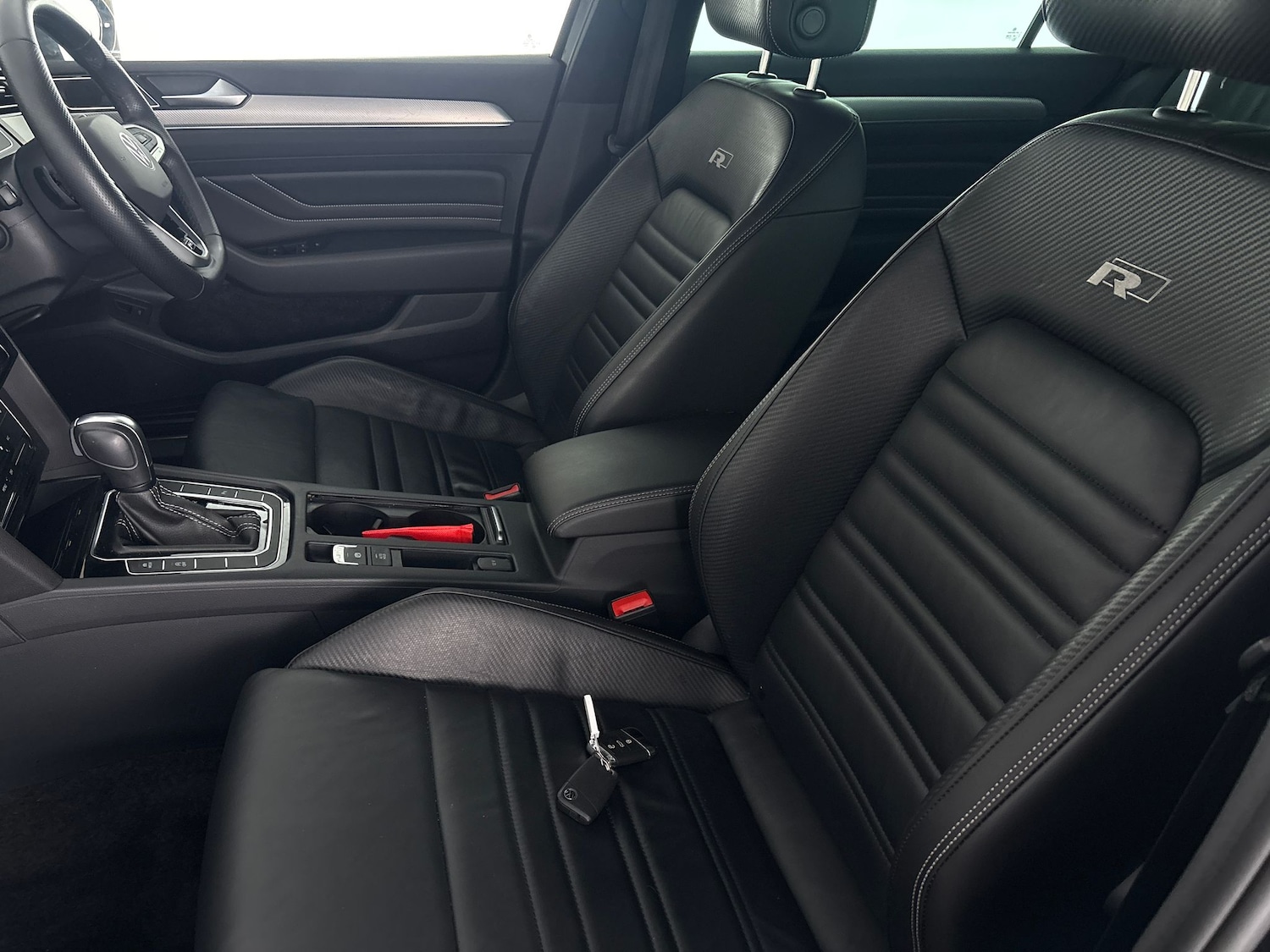 Used Volkswagen Passat 2023 for sale - 76835236: Photo 6