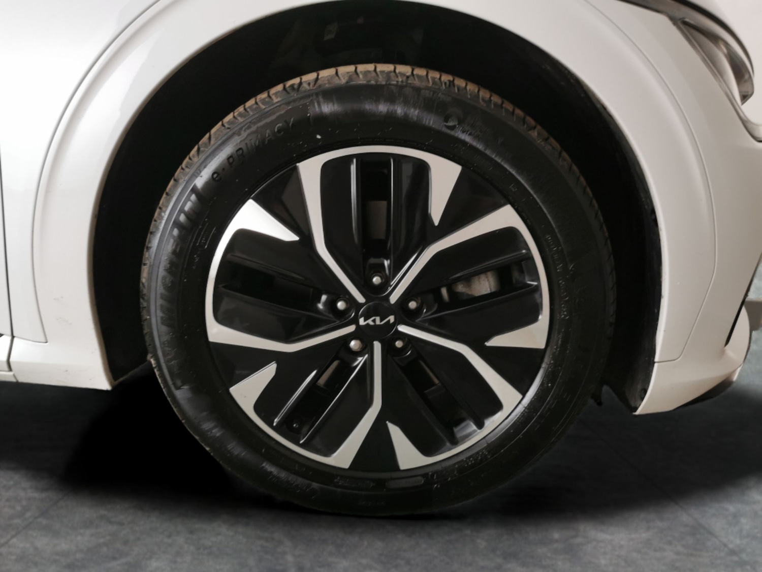 Used Kia EV6 2023 for sale - 78118444: Photo 29