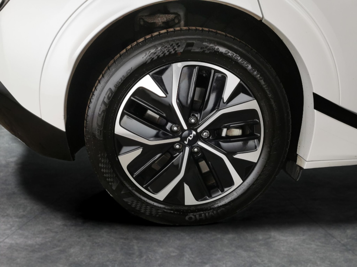 Used Kia EV6 2023 for sale - 78118444: Photo 30