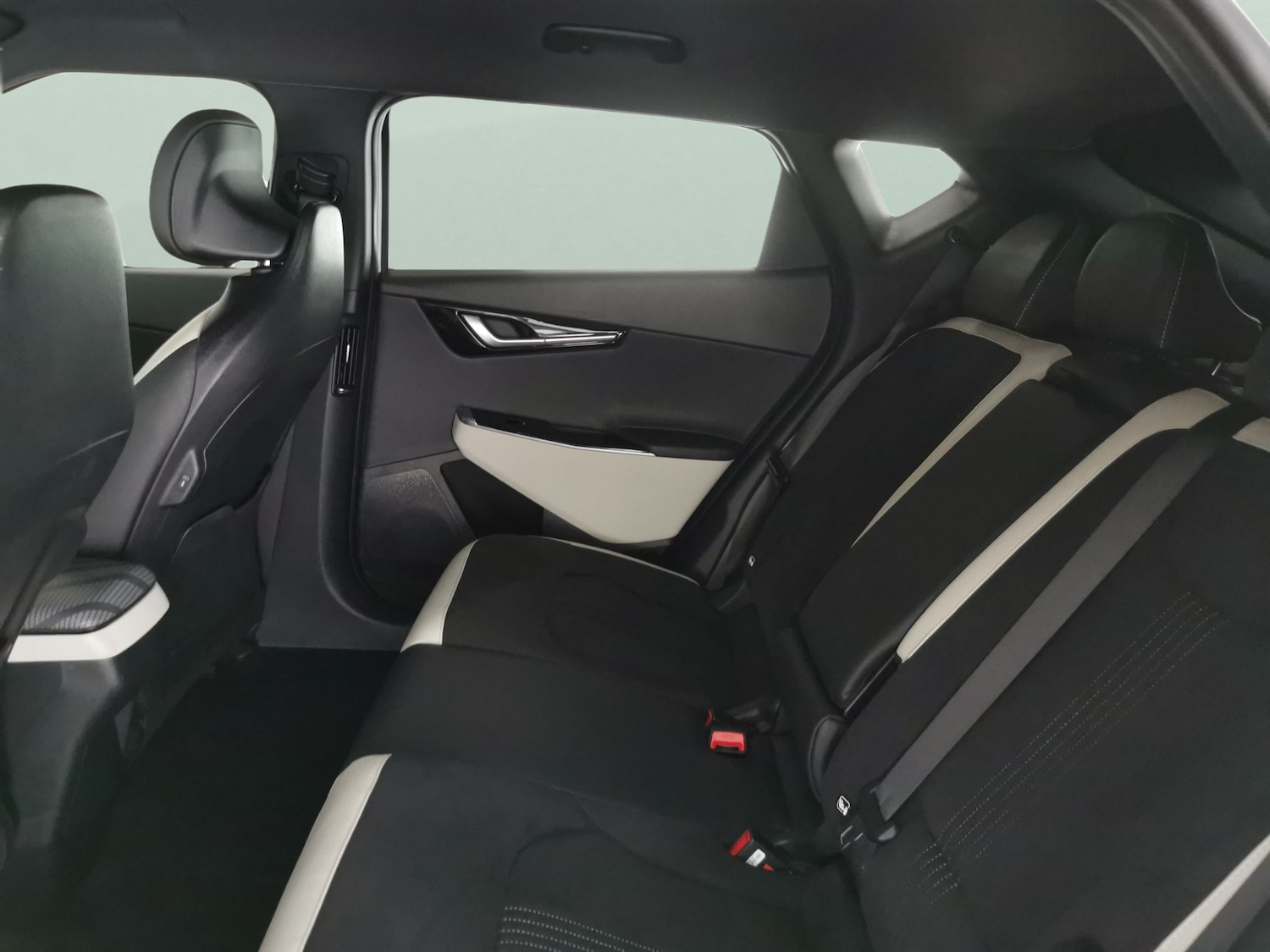 Used Kia EV6 2023 for sale - 78118444: Photo 31