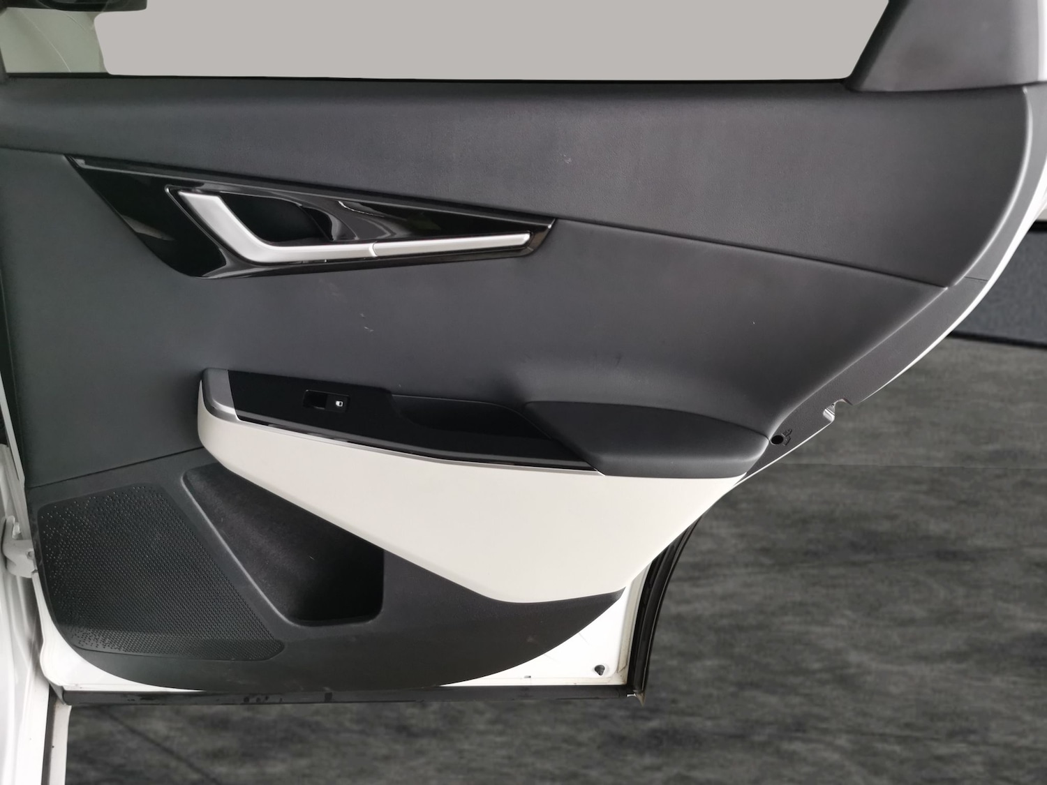 Used Kia EV6 2023 for sale - 78118444: Photo 34