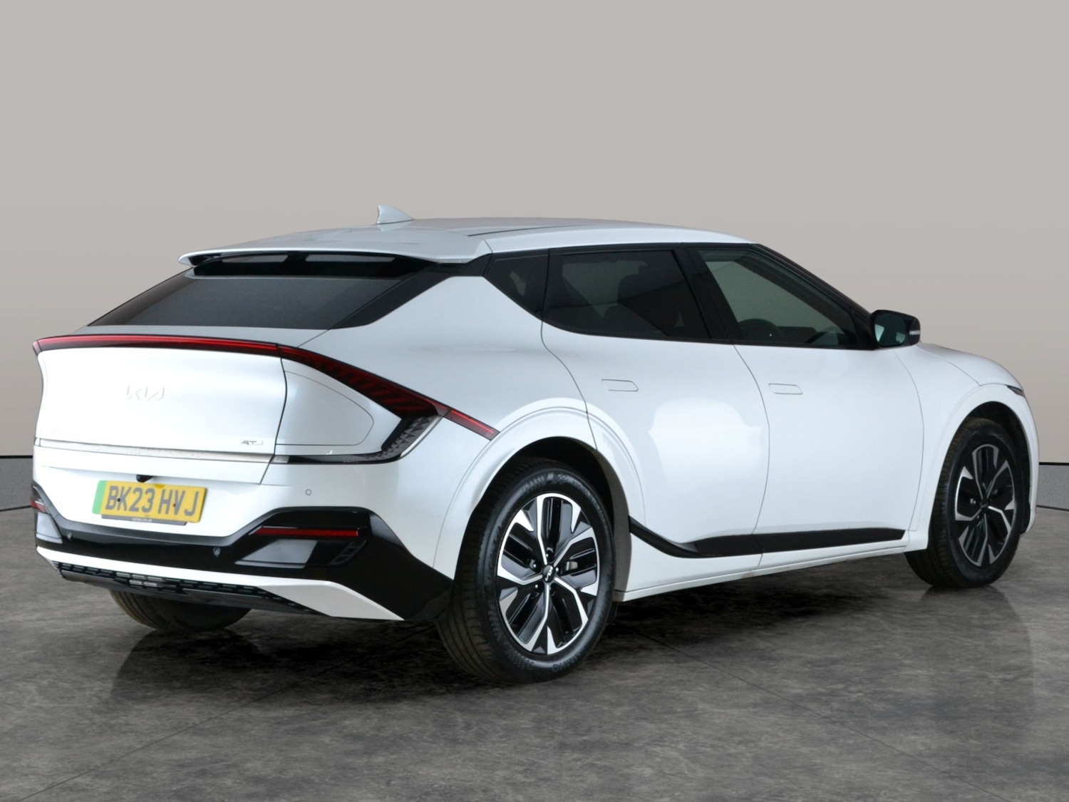 Used Kia EV6 2023 for sale - 78118444: Photo 9