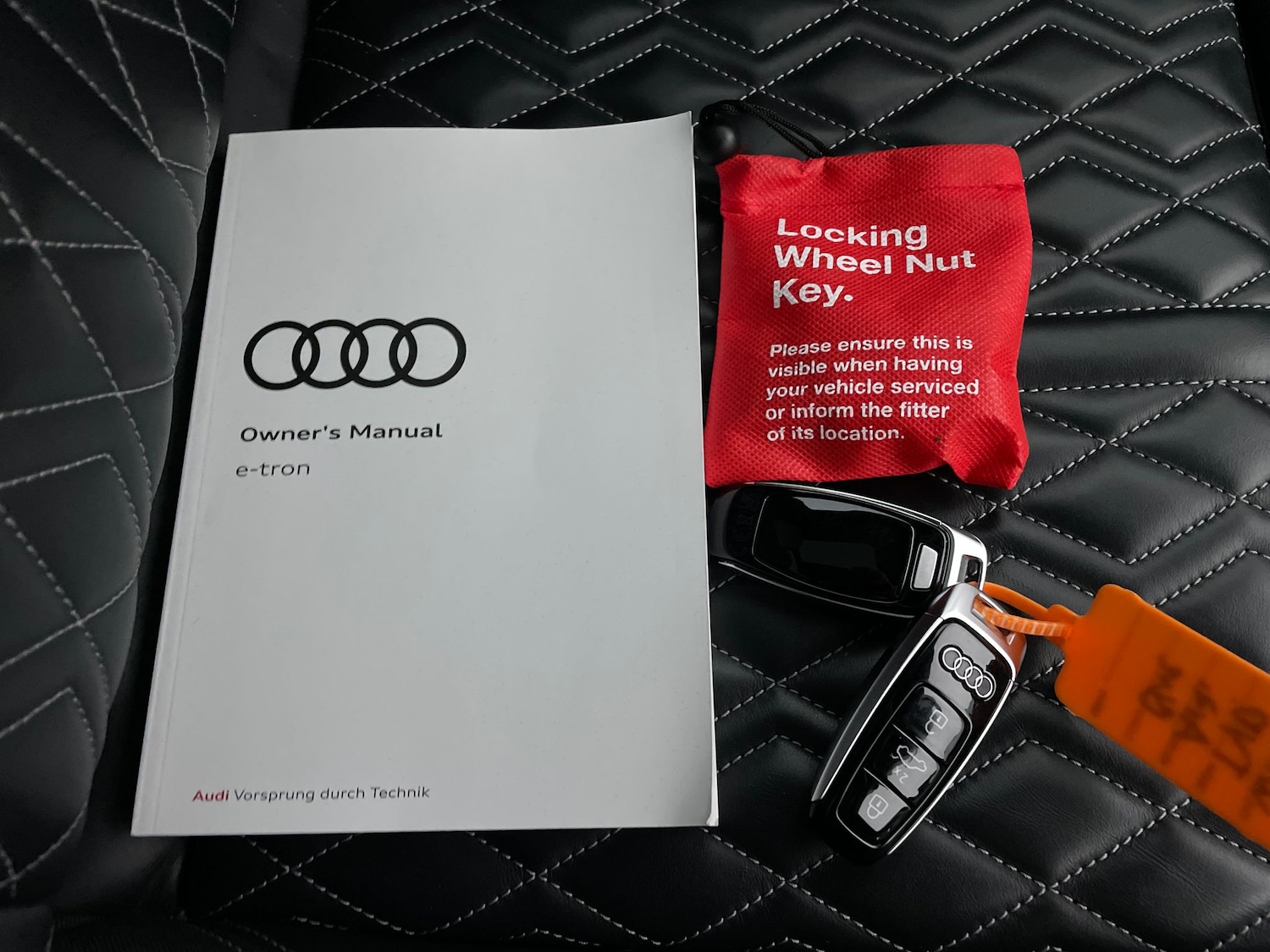 Used Audi e-tron 2023 for sale - 77475424: Photo 44