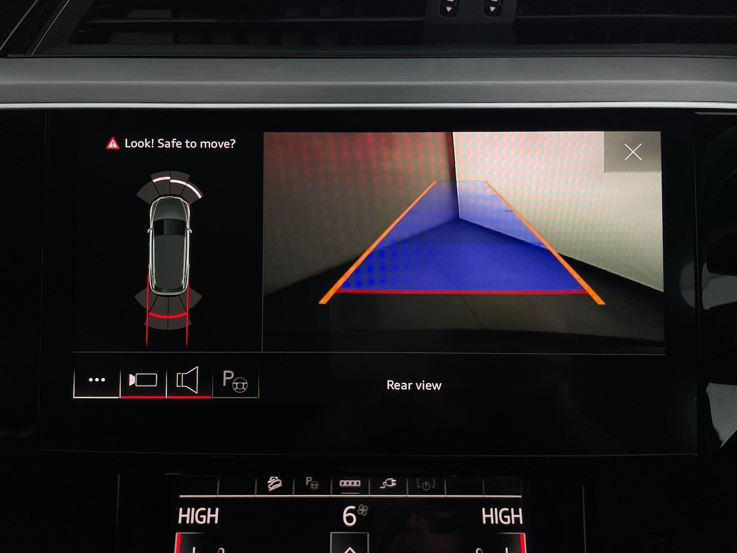 Used Audi e-tron 2022 for sale - 76954730: Photo 23