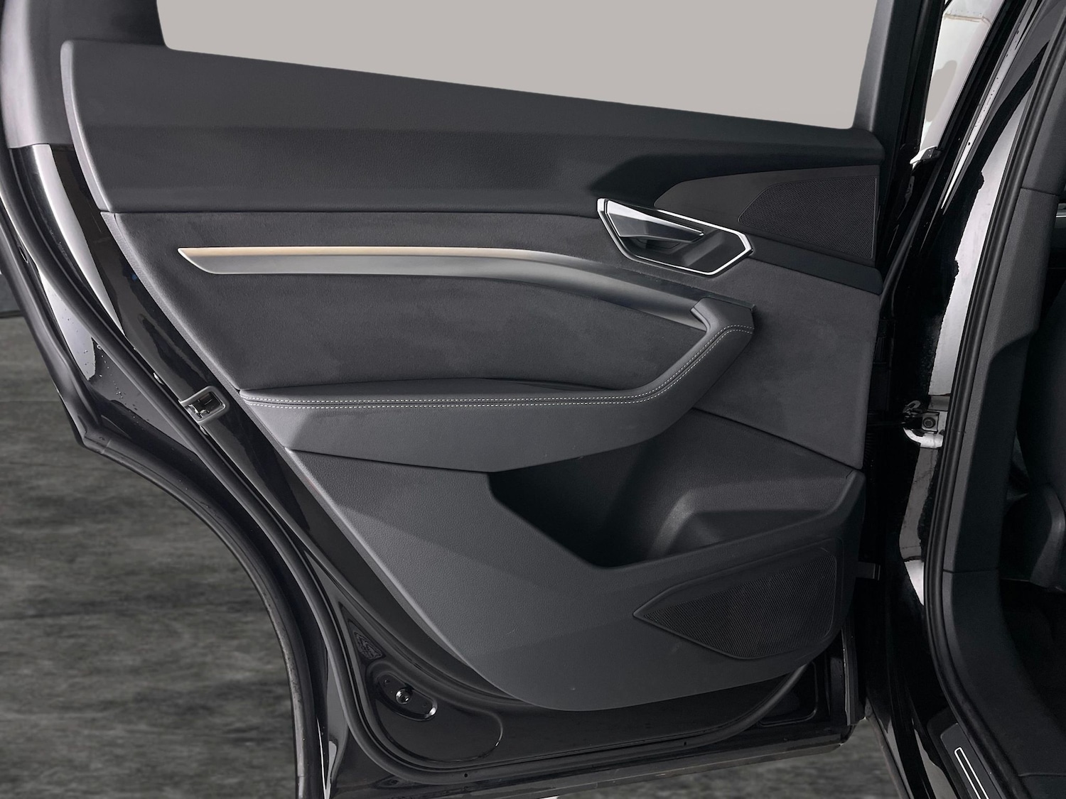 Used Audi e-tron 2022 for sale - 76954730: Photo 36