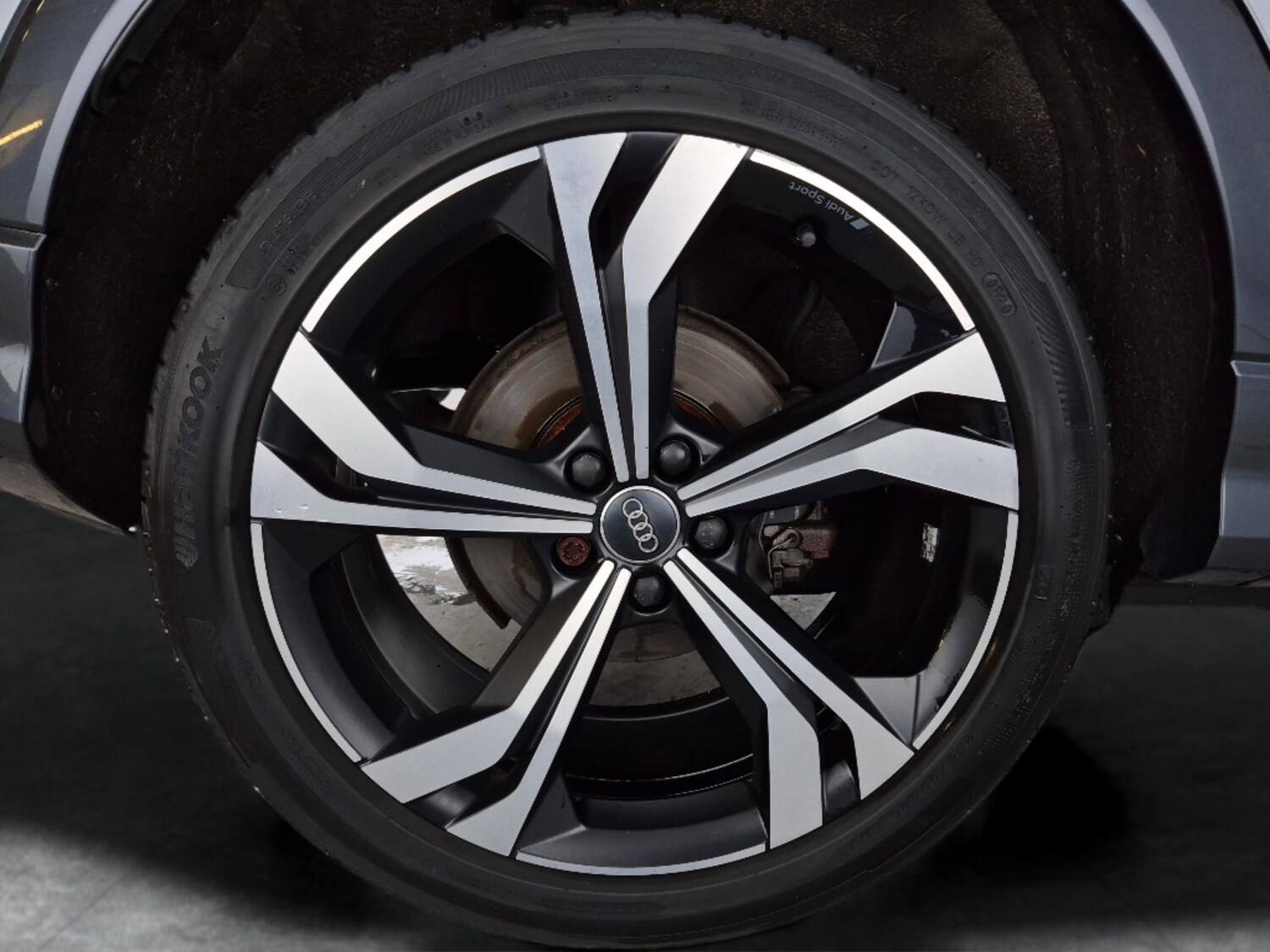 Used Audi Q3 2020 for sale - 77730669: Photo 32