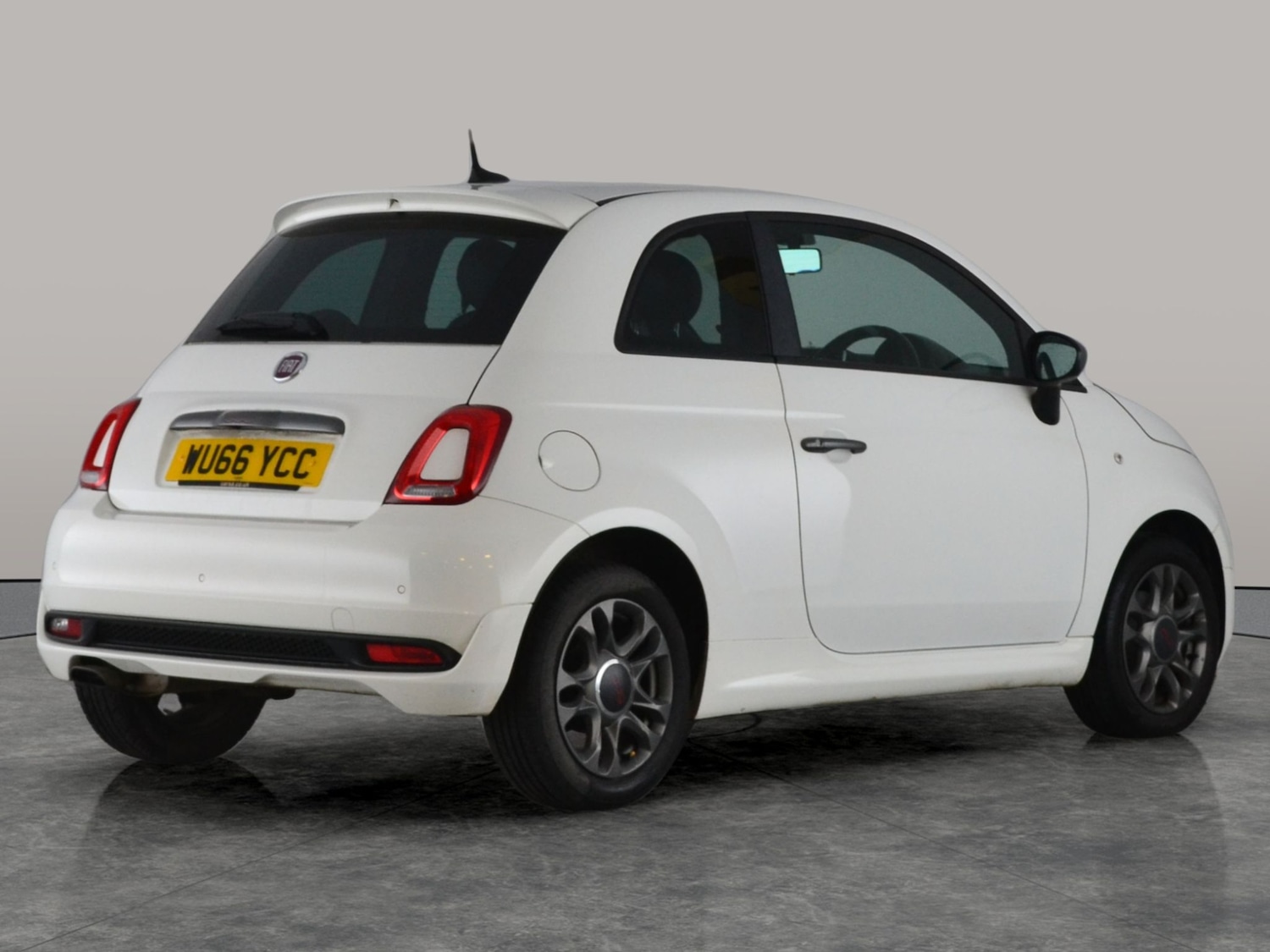 Used Fiat 500 2016 for sale - 77799922: Photo 9