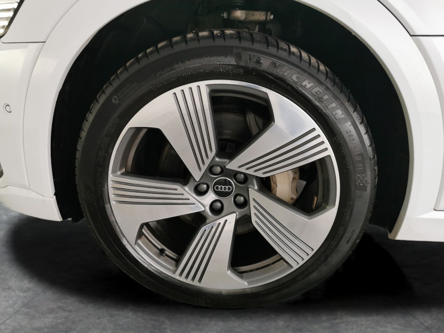 Used Audi e-tron for sale - 77490486: Photo 28