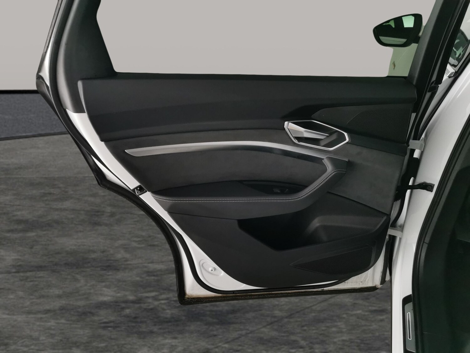 Used Audi e-tron for sale - 77490486: Photo 33