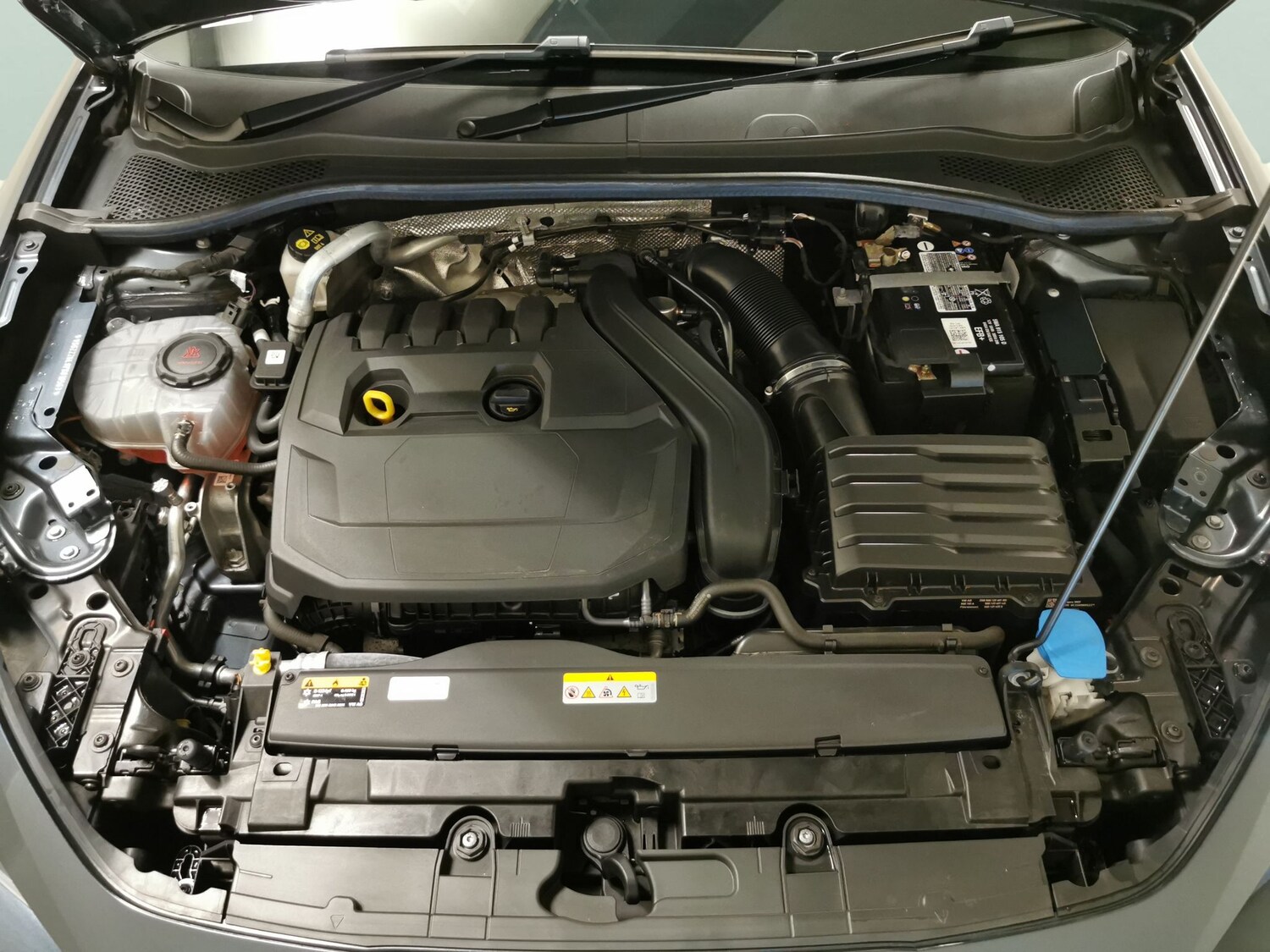 Used SEAT Leon 2023 for sale - 77890341: Photo 28