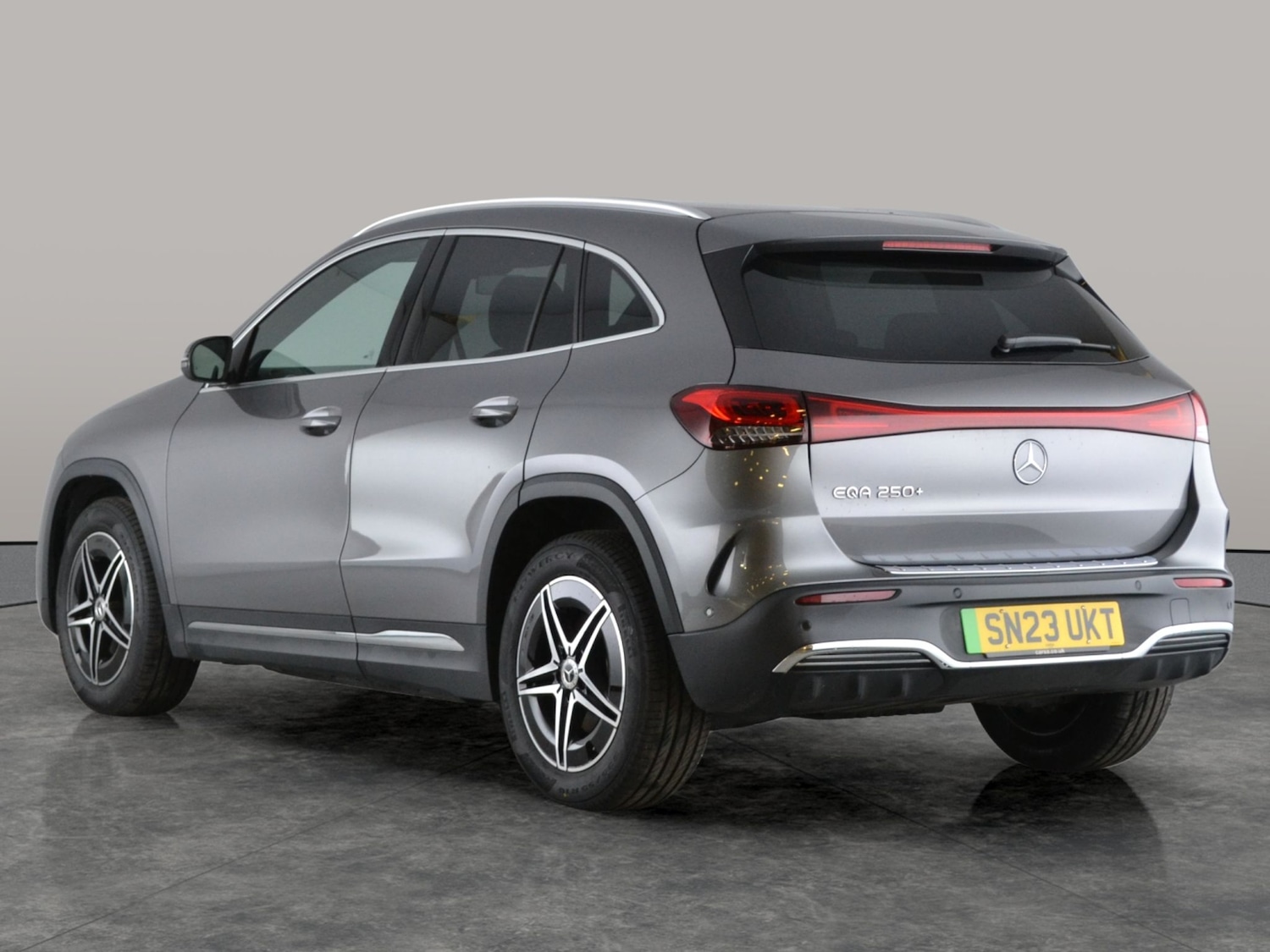 Used Mercedes-Benz EQA 2023 for sale - 77707835: Photo 8