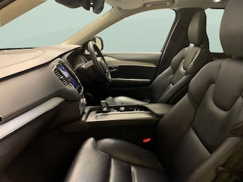 Used Volvo XC90 2022 for sale - 75398017: Photo